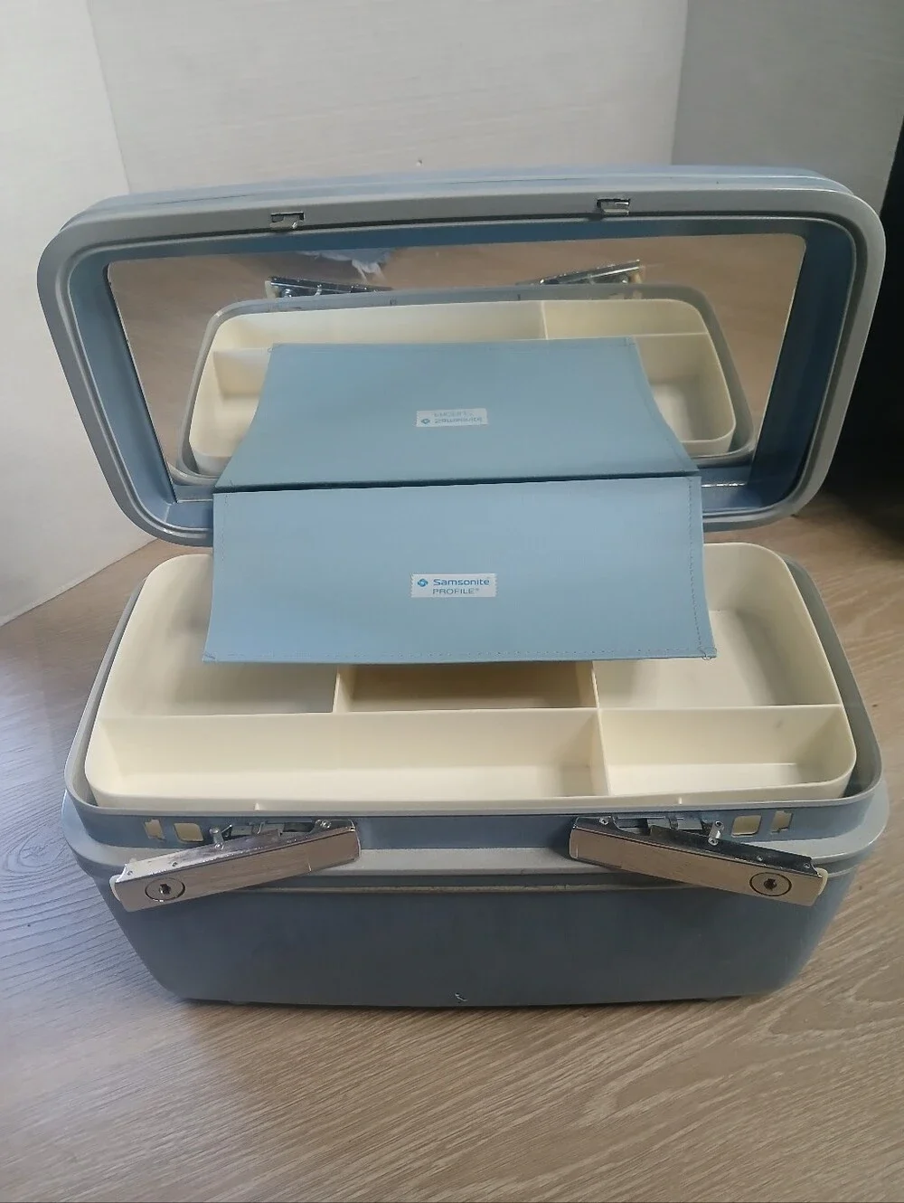 Samsonite Retro Luggage Style Vintage 50's Hard Case w/ Tray Blue Silver Tone
